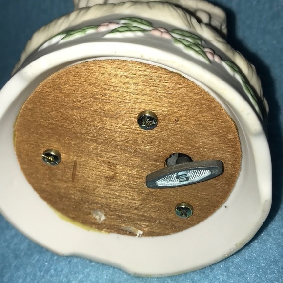 𝅺LEFTON China Vintage Manger Scene - Picture 6 of 7